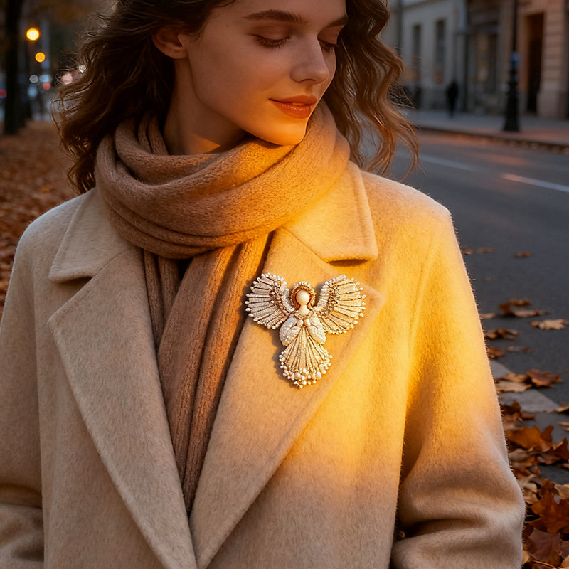 đ„LAST DAY 50% OFFđHandmade Pearl Angel Brooch