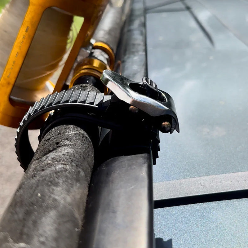 Äärimmäisen kestävä liukumaton lukitusmekanism