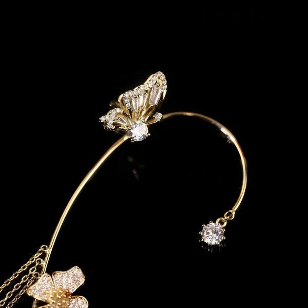 ✨🦋 Zirkonia korvakorut perhonen poo💖✨✨